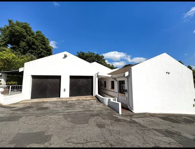 2 BEDROOM RETIREMENT UNIT FOR SALE IN BROMHOF